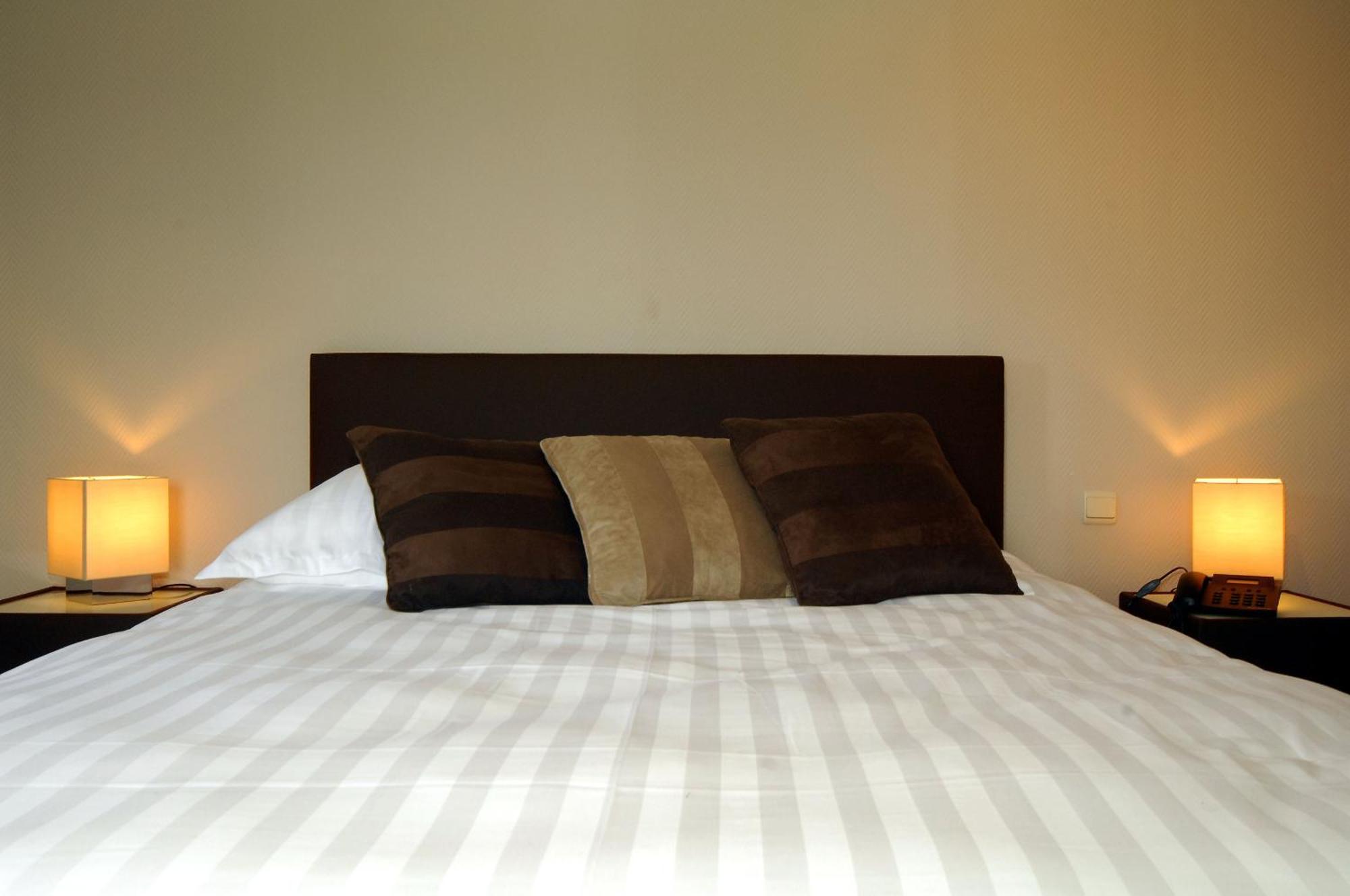 גמבלו Hotel Le Saint Loup מראה חיצוני תמונה