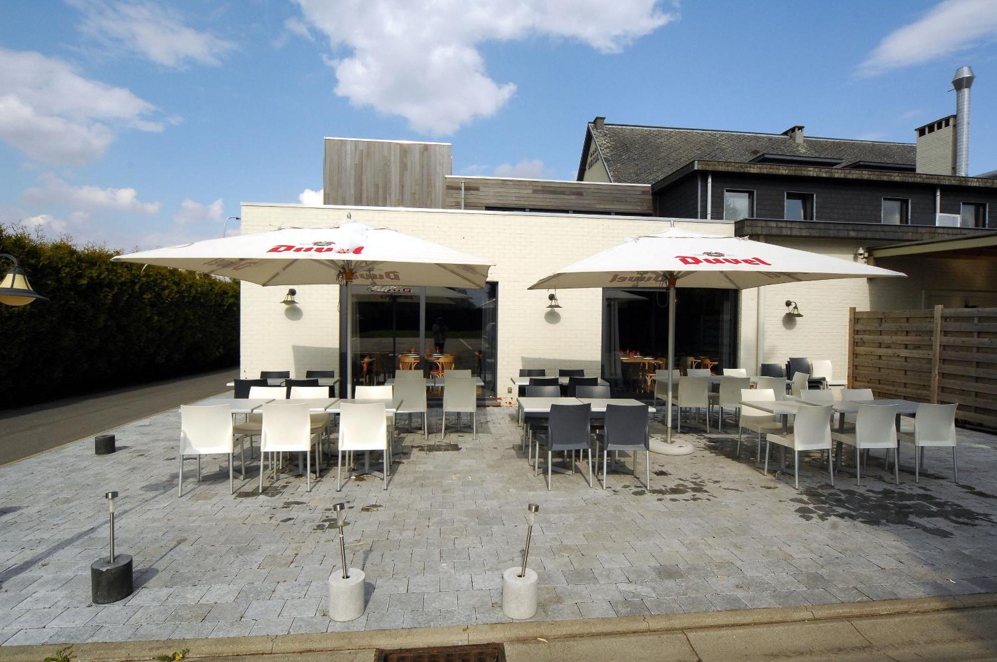 גמבלו Hotel Le Saint Loup מראה חיצוני תמונה