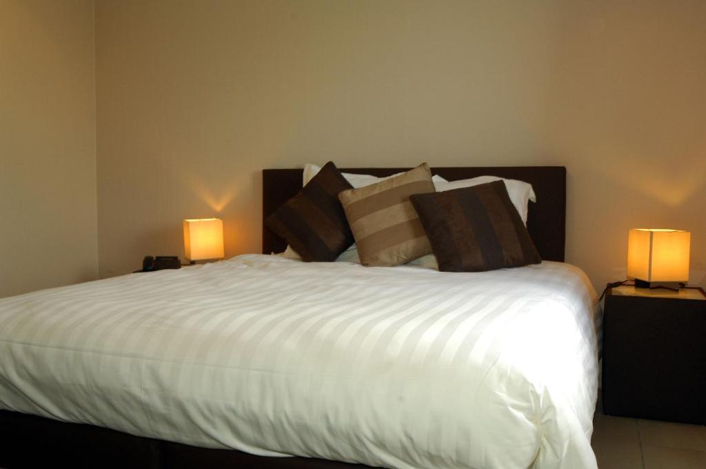 גמבלו Hotel Le Saint Loup חדר תמונה